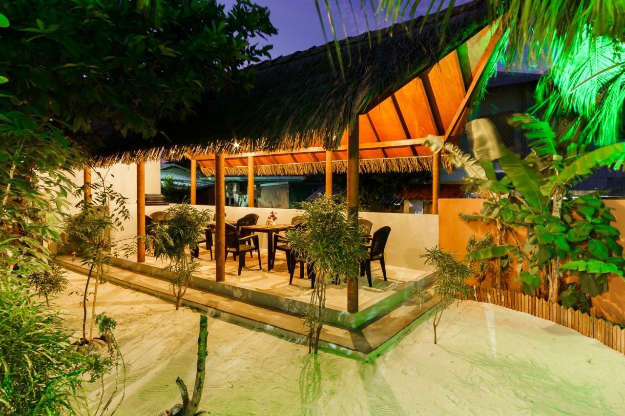 Koimala Beach Ukulhas Exterior photo