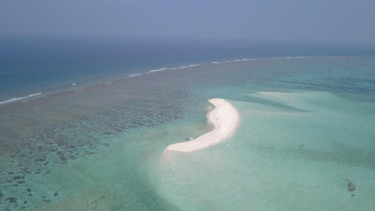 Koimala Beach Ukulhas Exterior photo