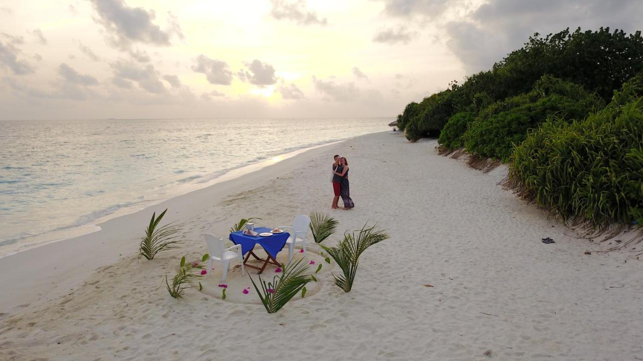 Koimala Beach Ukulhas Exterior photo